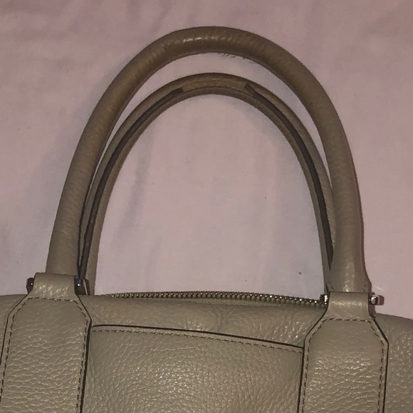 Gray and silver - Picture 5 of 5